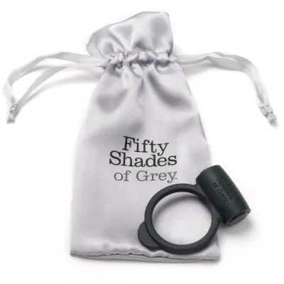 Vibrační erekční kroužek Fifty Shades of Grey Yours and Mine, silikonový, černý - obrázek 4