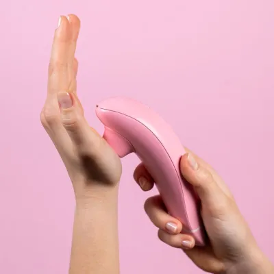 Tlakový stimulátor klitorisu Womanizer Premium Eco, 12 úrovní, růžový - obrázek 12