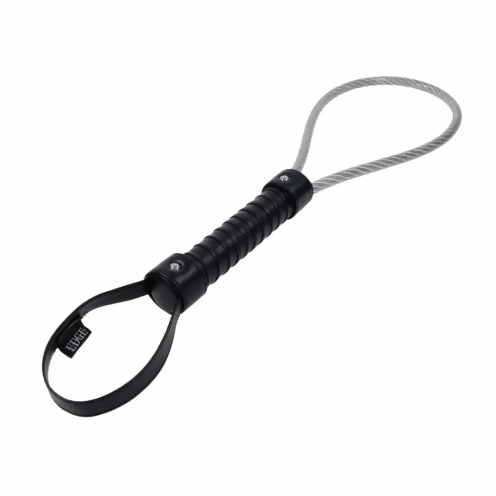 Plácačka se smyčkou Sportsheets Edge Metal Loop Spanker, ocel s vinylem, černá - obrázek 5