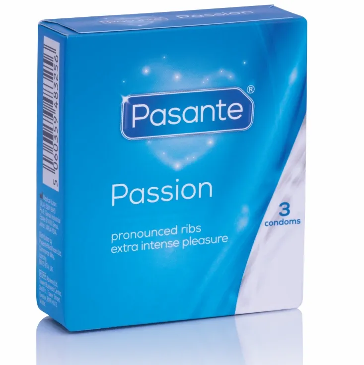 Kondomy Pasante Ribbed Passion s vroubky a výstupky, 3 ks