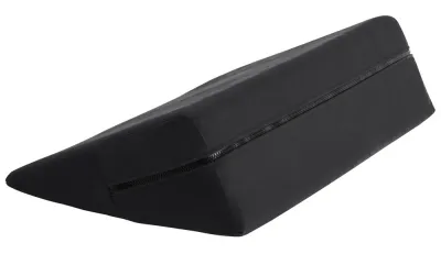 Polohovací polštář Liberator Wedge, černý, 61 x 35,5 x 18 cm - obrázek 3
