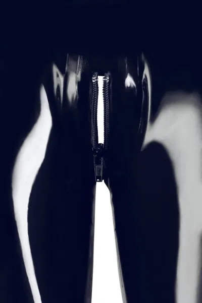 Lesklé latexové legíny LateX s třícestným zipem, černé, 2XL - obrázek 7