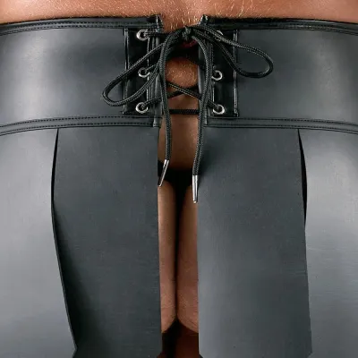 Gladiátorský set Svenjoyment Bondage, sukně, postroj na hrudník a pouta, černý, XL - obrázek 7