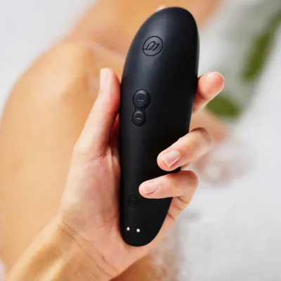Tlakový stimulátor klitorisu Womanizer Classic 2, 10 úrovní, černý - obrázek 12