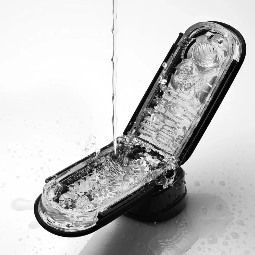 Tenga Flip Zero Black, masturbátor Strong Edition, černý - obrázek 6