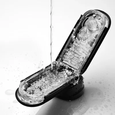 Tenga Flip Zero Black, masturbátor Strong Edition, černý - obrázek 6