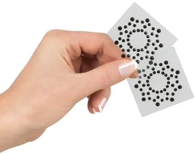 Samolepky na tělo You2Toys, hvězdičky z kamínků, černé, 1,5 cm, 2 ks - obrázek 4
