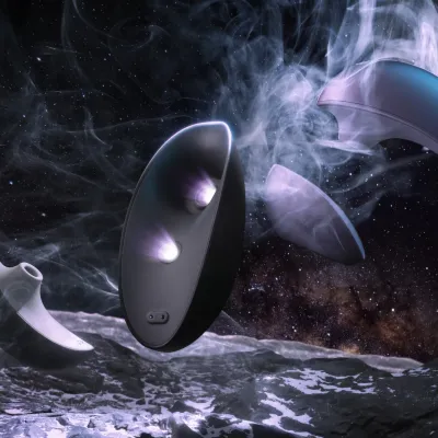 Tlakový stimulátor klitorisu Svakom Pulse Galaxie s projektorem hvězd, šeříkový - obrázek 4