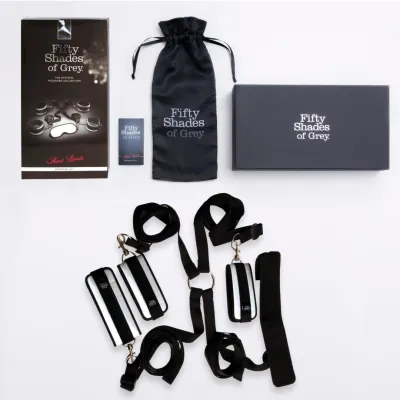 Pouta na postel s páskou přes oči Fifty Shades of Grey Hard Limits, černá - obrázek 3