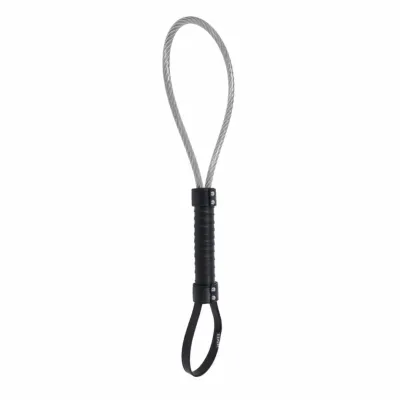 Plácačka se smyčkou Sportsheets Edge Metal Loop Spanker, ocel s vinylem, černá - obrázek 2