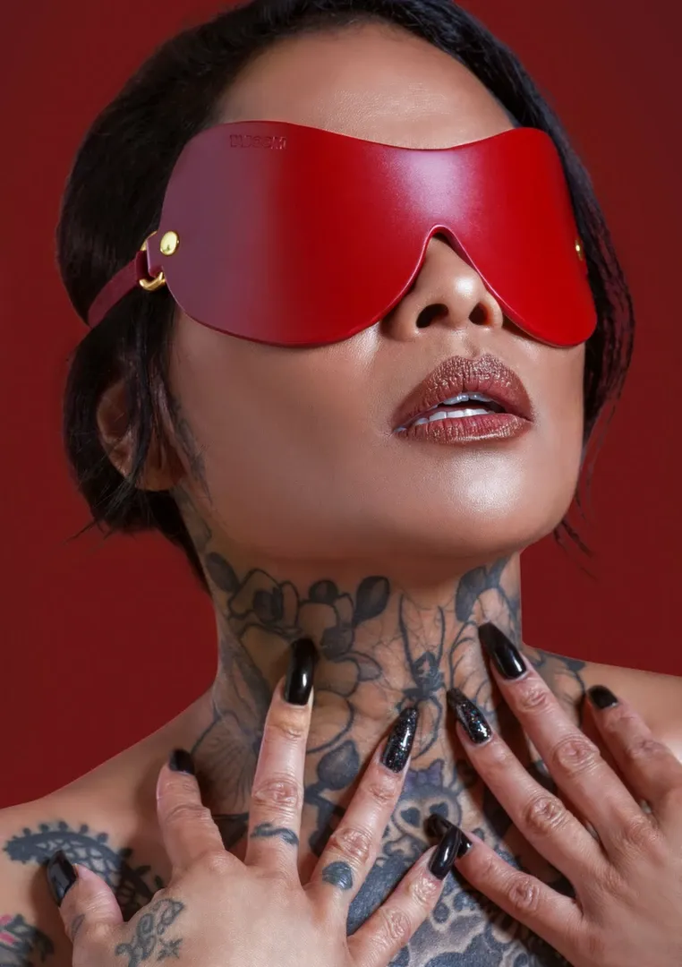 Páska přes oči TABOOM Avantgarde Blindfold, nastavitelná, černá